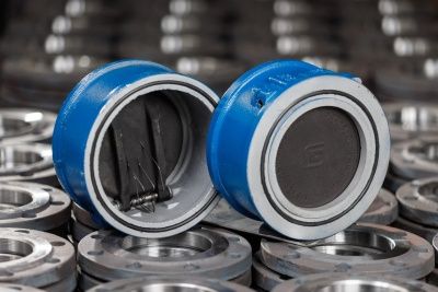 Клапан обратный (межфланцевый чугунный ) В Миассе